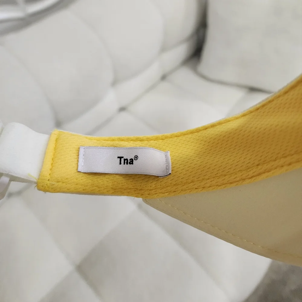Aritzia TNA Sports Visor